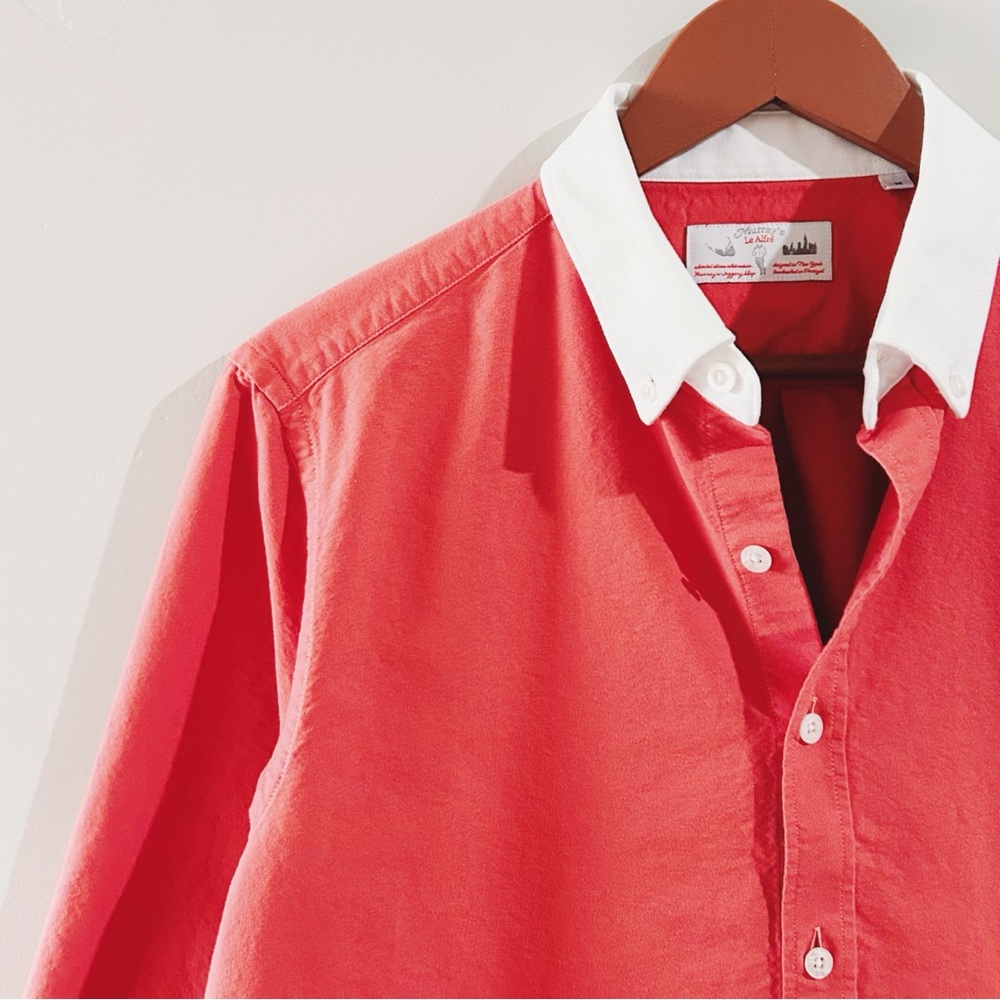 le alfre | murray’s limited edition contrast collar oxford in nantucket red ↷